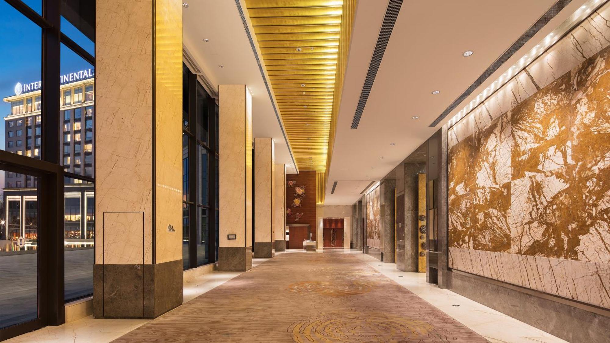 Intercontinental Nantong By Ihg-Best View Of Yangtze Екстериор снимка