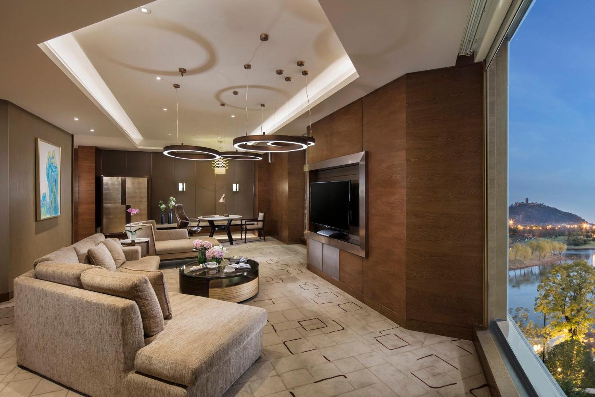 Intercontinental Nantong By Ihg-Best View Of Yangtze Екстериор снимка